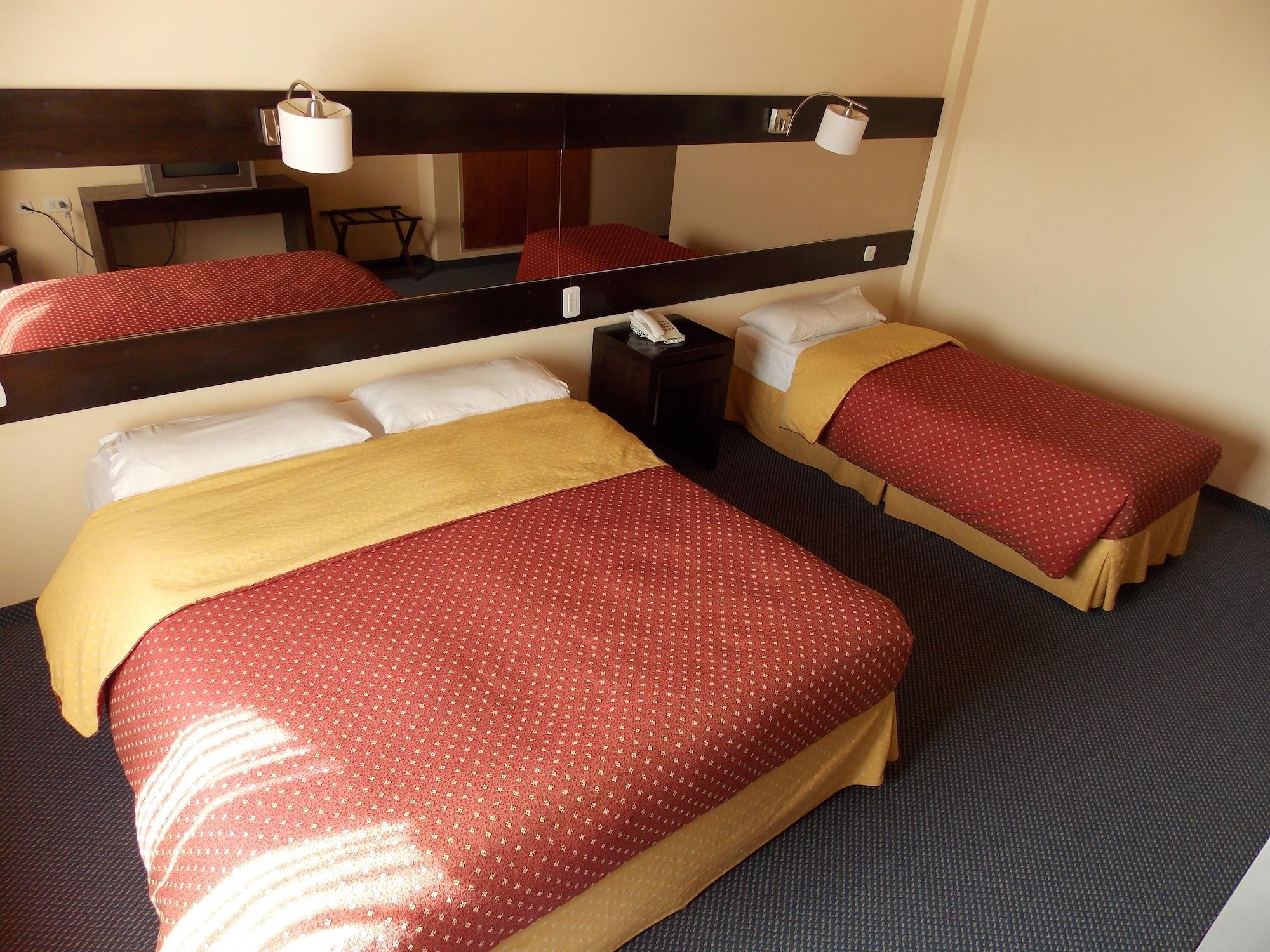 Marcopolo Suites Calafate เอลกาลาฟาเต ภายนอก รูปภาพ