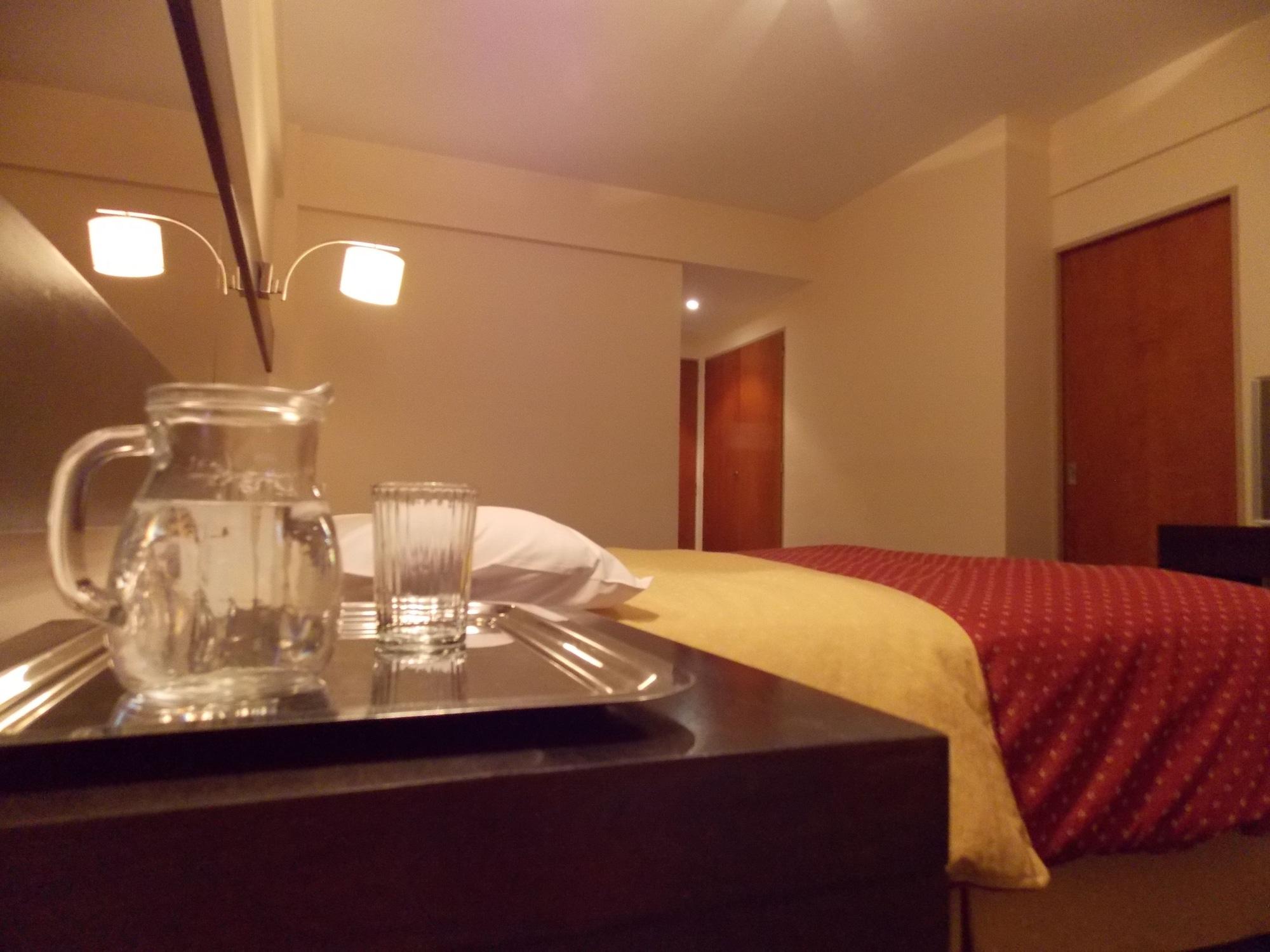 Marcopolo Suites Calafate เอลกาลาฟาเต ภายนอก รูปภาพ