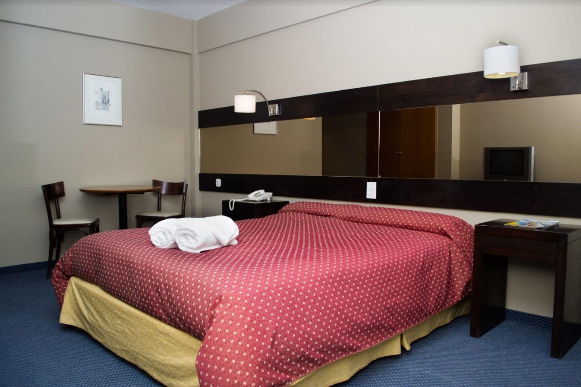 Marcopolo Suites Calafate เอลกาลาฟาเต ภายนอก รูปภาพ
