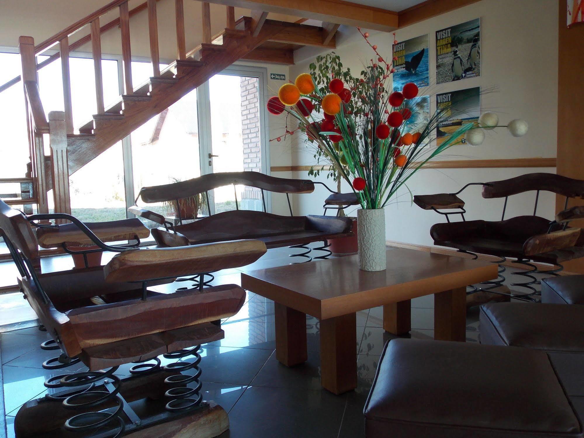 Marcopolo Suites Calafate เอลกาลาฟาเต ภายนอก รูปภาพ